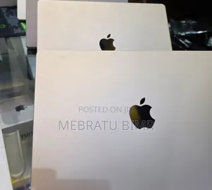 New Laptop Apple MacBook Pro M1 16GB Apple M1 Pro SSD 512GB