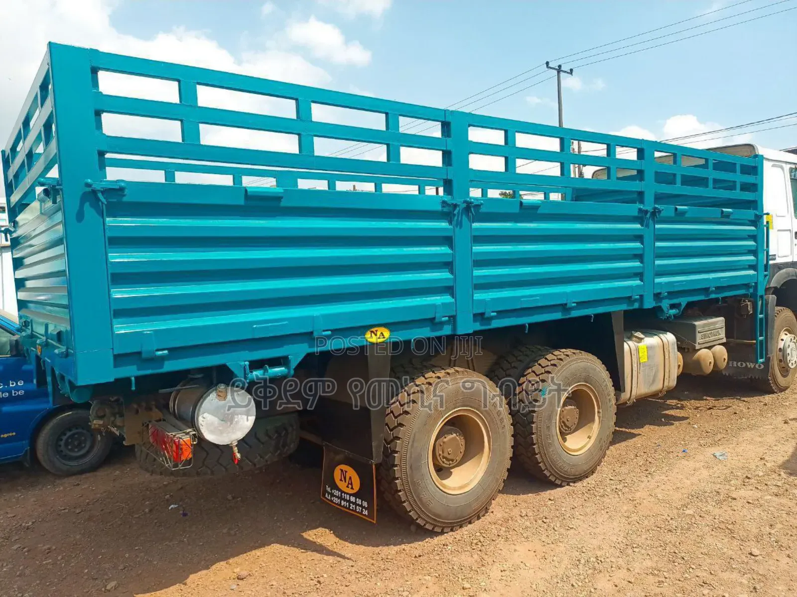 Sino Cargo Truck 50% Bank