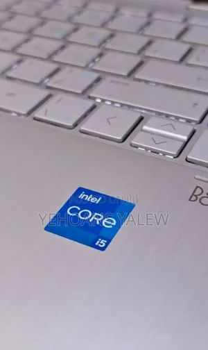 New Laptop HP Pavilion X360 8GB Intel Core I5 SSD 512GB