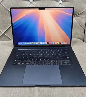 New Laptop Apple MacBook Air 2022 M2 8GB Apple M2 SSD 512GB