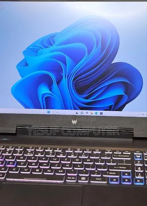 New Laptop Acer Predator Helios 300 16GB Intel Core I9 SSD 1T