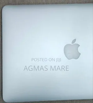 New Laptop Apple MacBook Pro 2015 8GB Intel Core I5 SSD 128GB