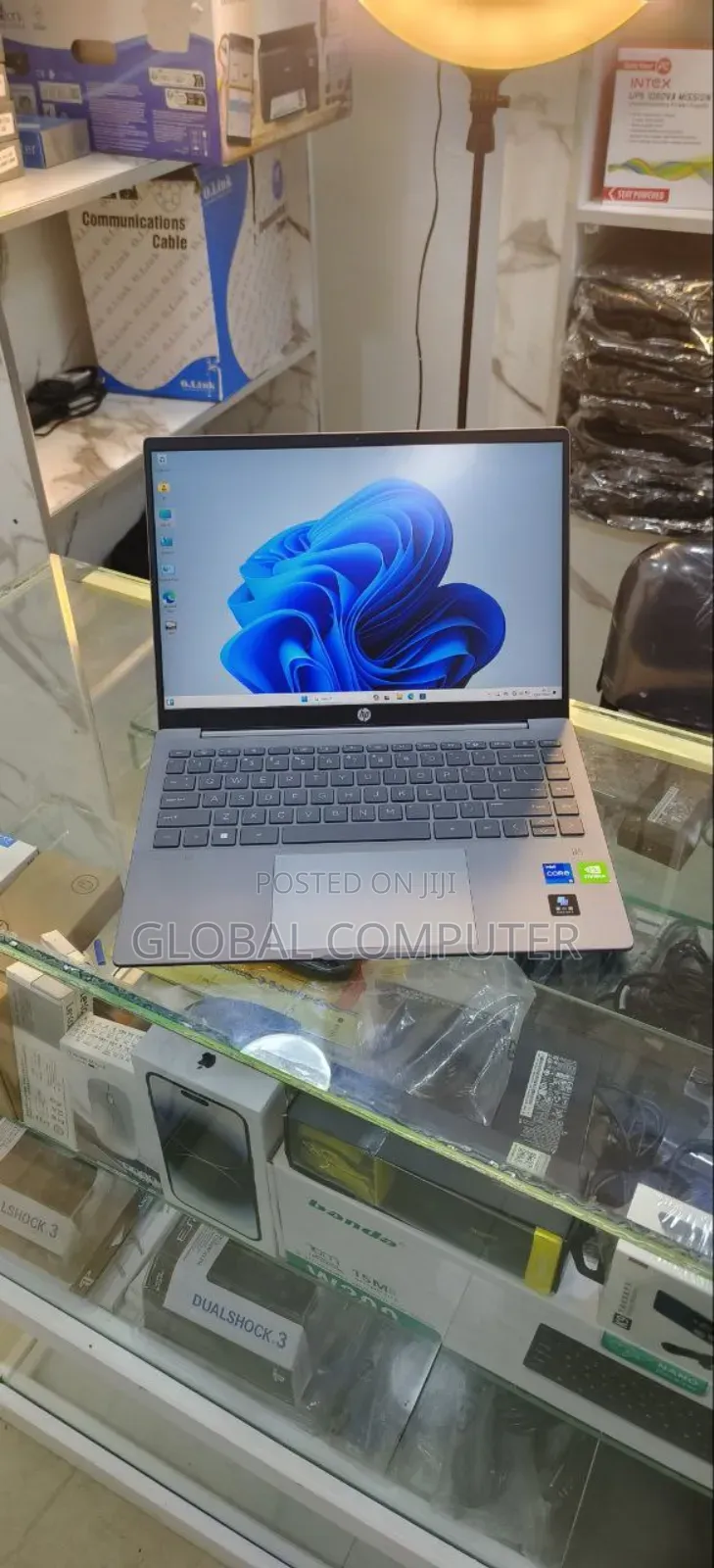 New Laptop HP Pavilion 14 X360 2-in-1 16GB Intel Core I7 SSD 512GB