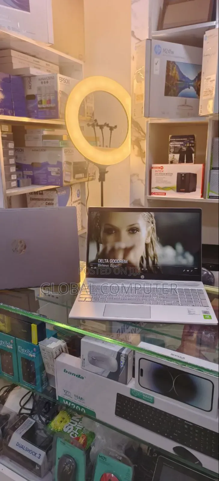 New Laptop HP Pavilion 11 16GB Intel Core I7 SSD 512GB