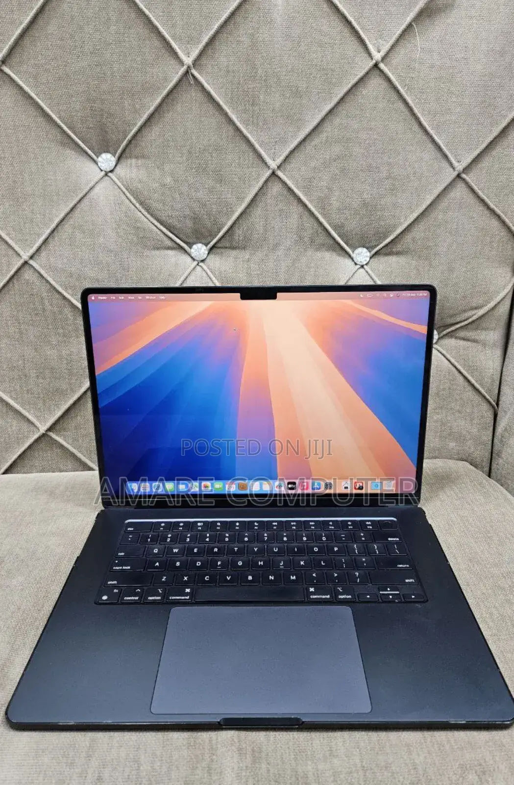 New Laptop Apple MacBook Air 2022 M2 8GB Apple M2 SSD 512GB
