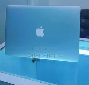 New Laptop Apple MacBook Air 2014 4GB Intel Core I5 SSD 256GB