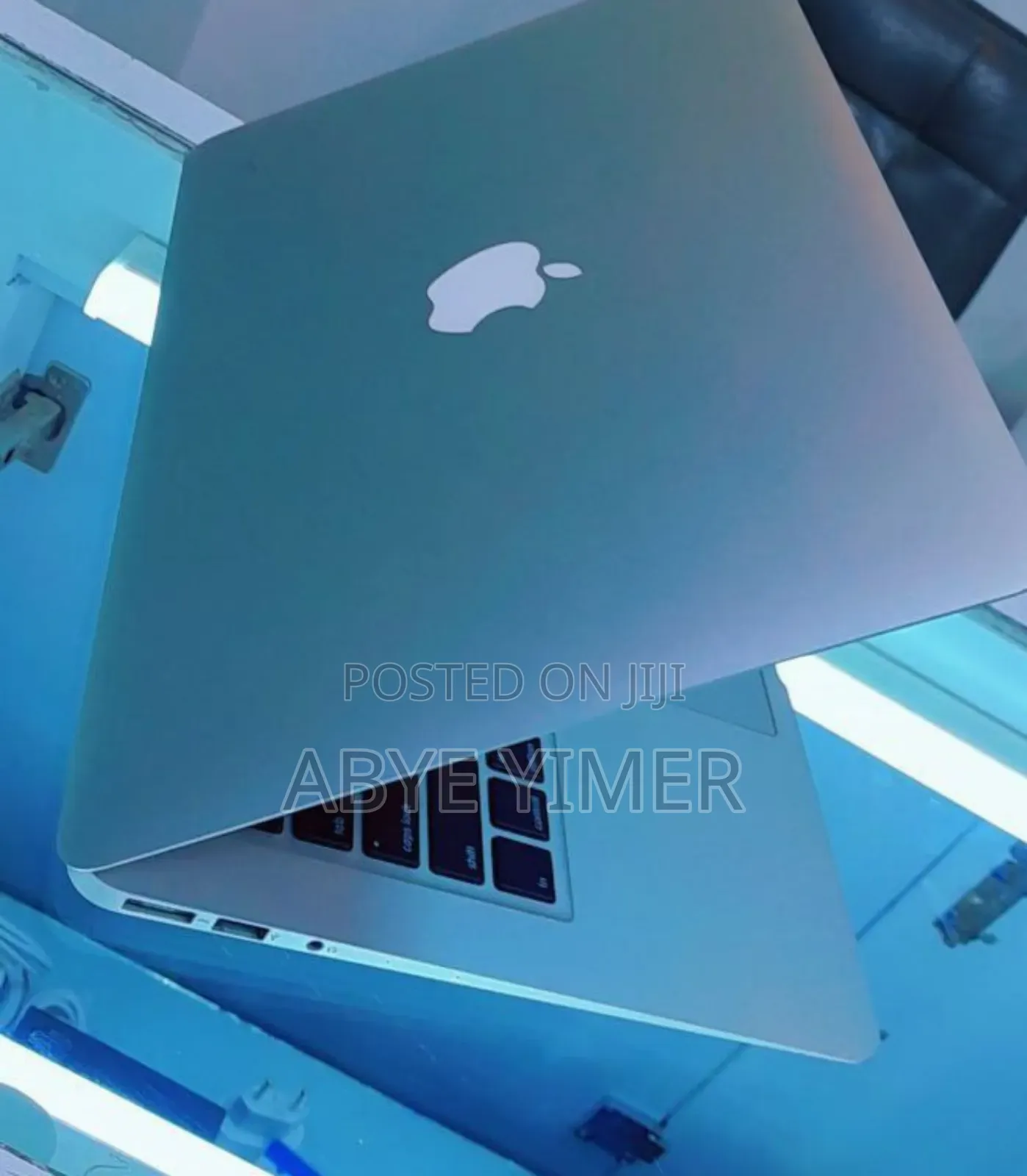 New Laptop Apple MacBook Air 2014 4GB Intel Core I5 SSD 256GB