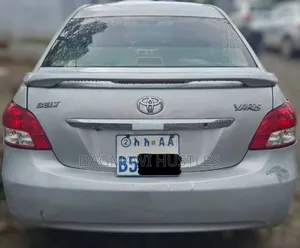 Toyota Yaris 2008 Silver