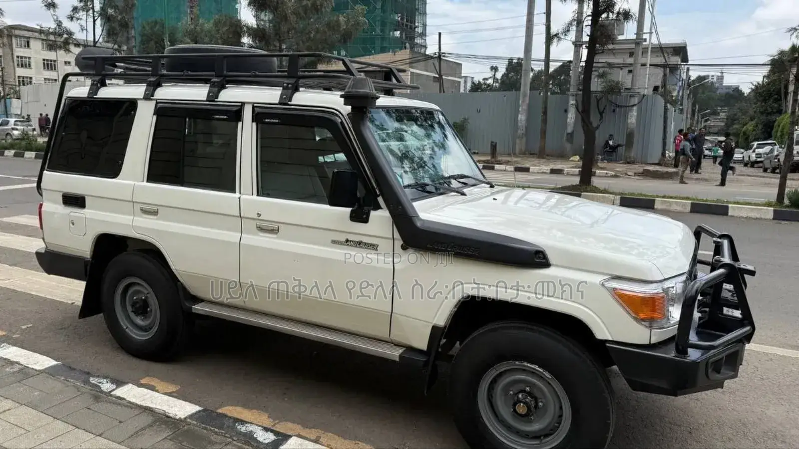 Toyota Land Cruiser 2018 White