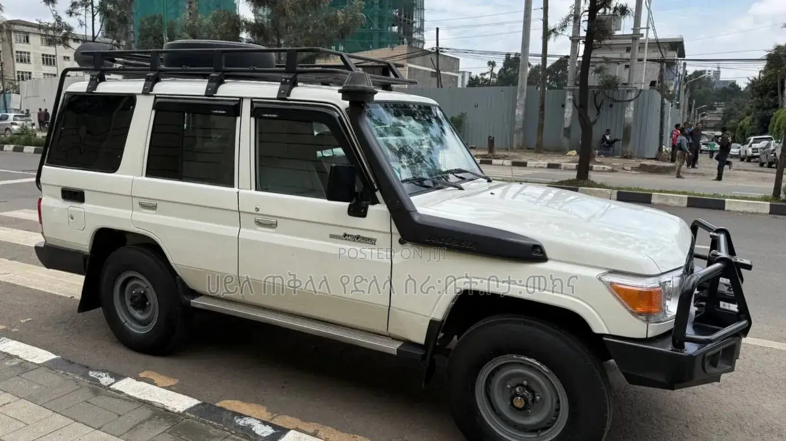 Toyota Land Cruiser 2018 White