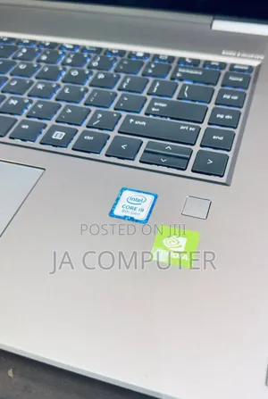 New Laptop HP Zbook Studio G7 32GB Intel Core I9 SSD 1T