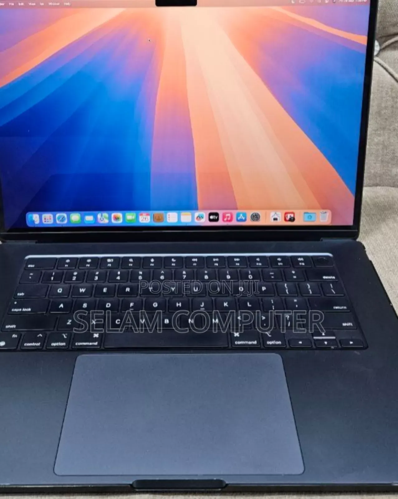 New Laptop Apple MacBook Air 2022 M2 8GB Intel Core M2 SSD 512GB