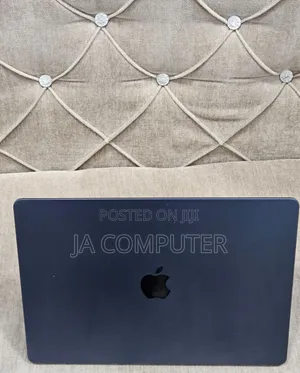 New Laptop Apple MacBook Air 2023 M2 8GB Apple M2 SSD 512GB