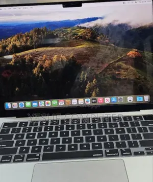 New Laptop Apple MacBook Pro 2023 M3 14-Inch 8GB Apple M3 SSD 512GB