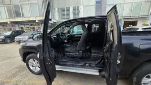 Toyota Hilux 2020 Matt Black