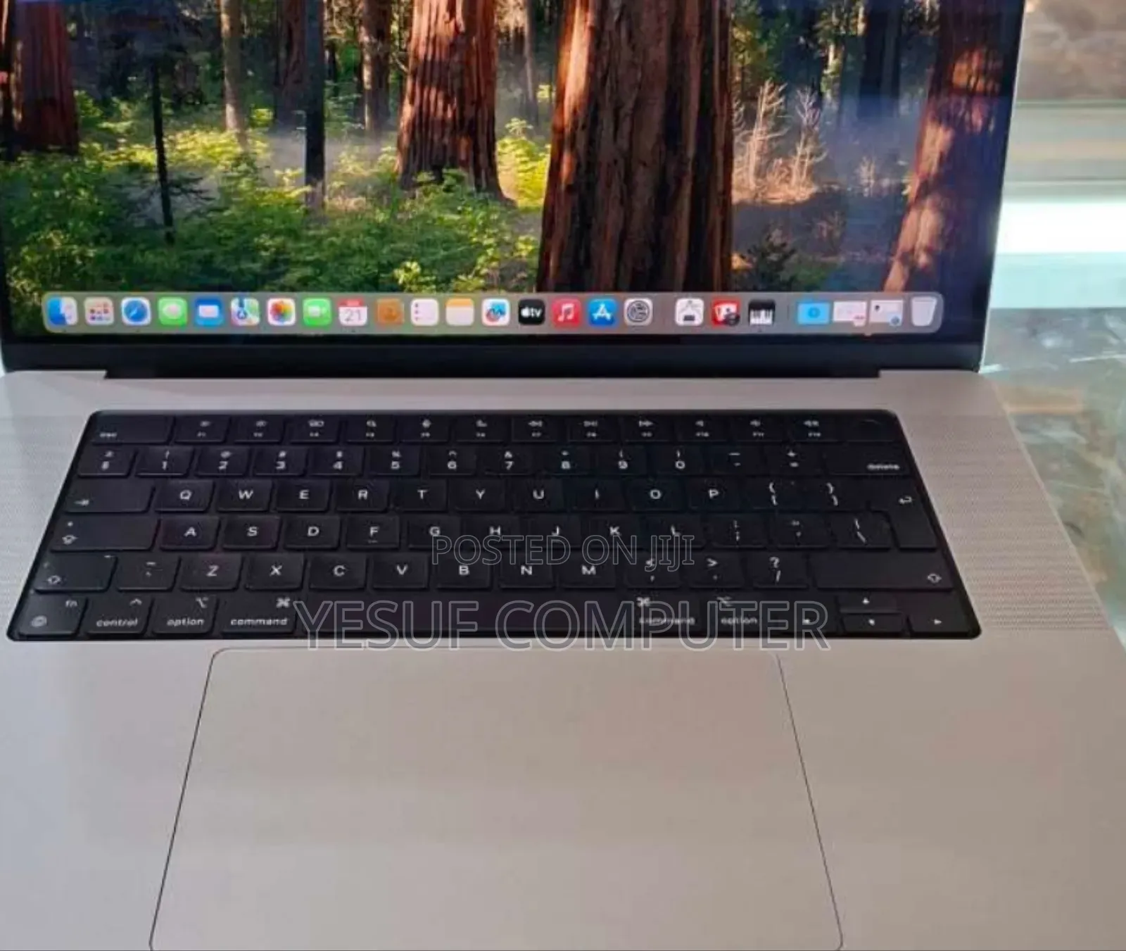 New Laptop Apple MacBook Pro 32GB Apple M1 Pro SSD 1T