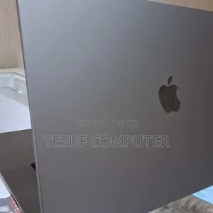 New Laptop Apple MacBook Pro 32GB Apple M1 Pro SSD 1T