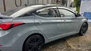 Hyundai Avante 2015 Teal