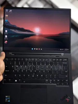 Photo - New Laptop Lenovo ThinkPad X1 Carbon 16GB Intel Core I7 SSD 512GB