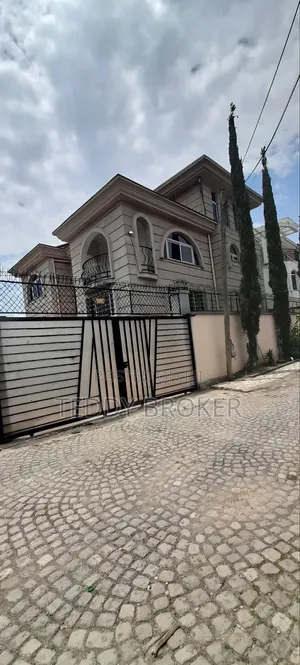 9bdrm House in Jermen, Nifas Silk-Lafto for sale