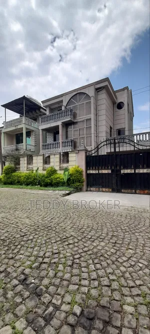 10bdrm House in Jermen, Nifas Silk-Lafto for sale