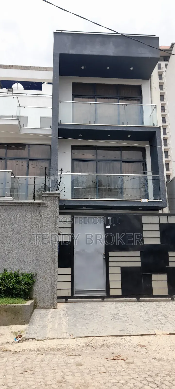 7bdrm House in Jermen, Nifas Silk-Lafto for sale