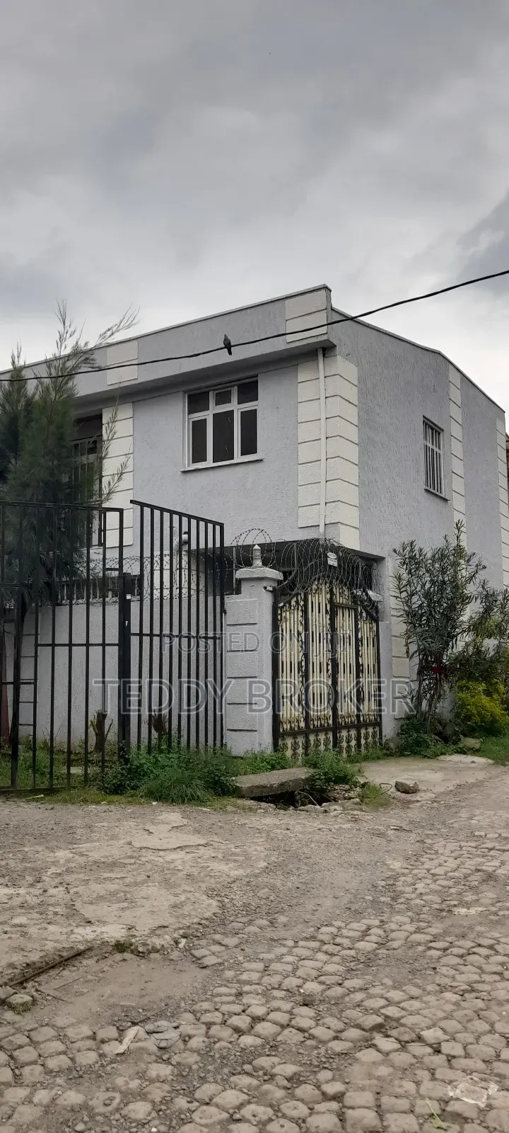 4bdrm House in Haile Garment, Nifas Silk-Lafto for sale