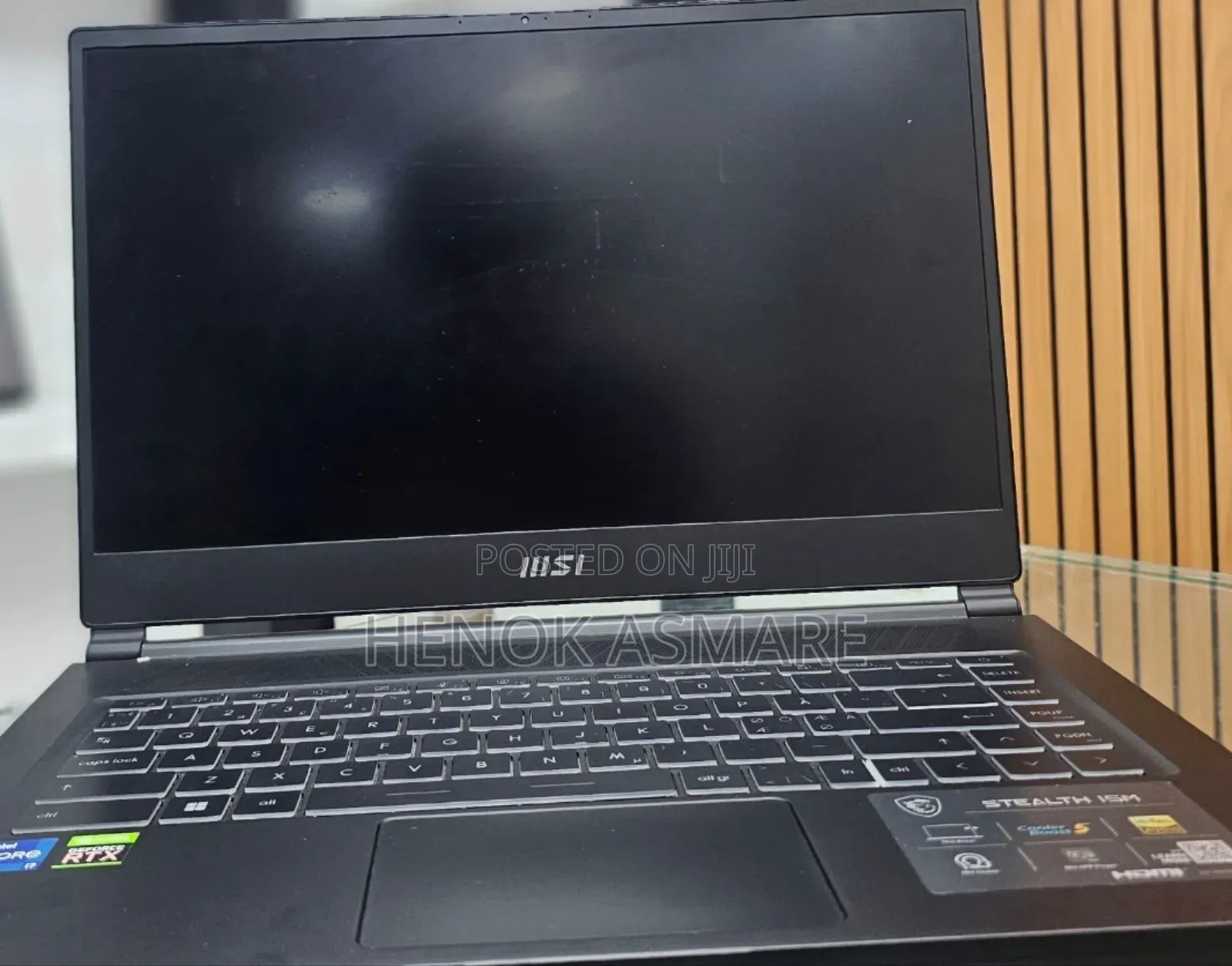 New Laptop MSI Stealth 16 AI Studio 16GB Intel Core I7 SSD 1T