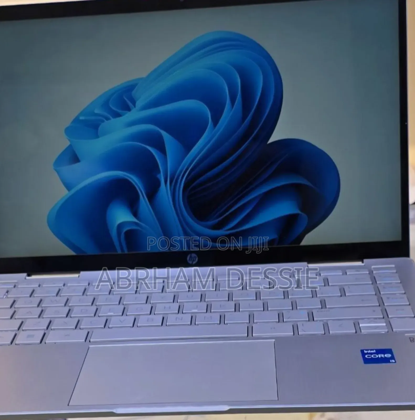 New Laptop HP Pavilion X360 8GB Intel Core I5 SSD 512GB