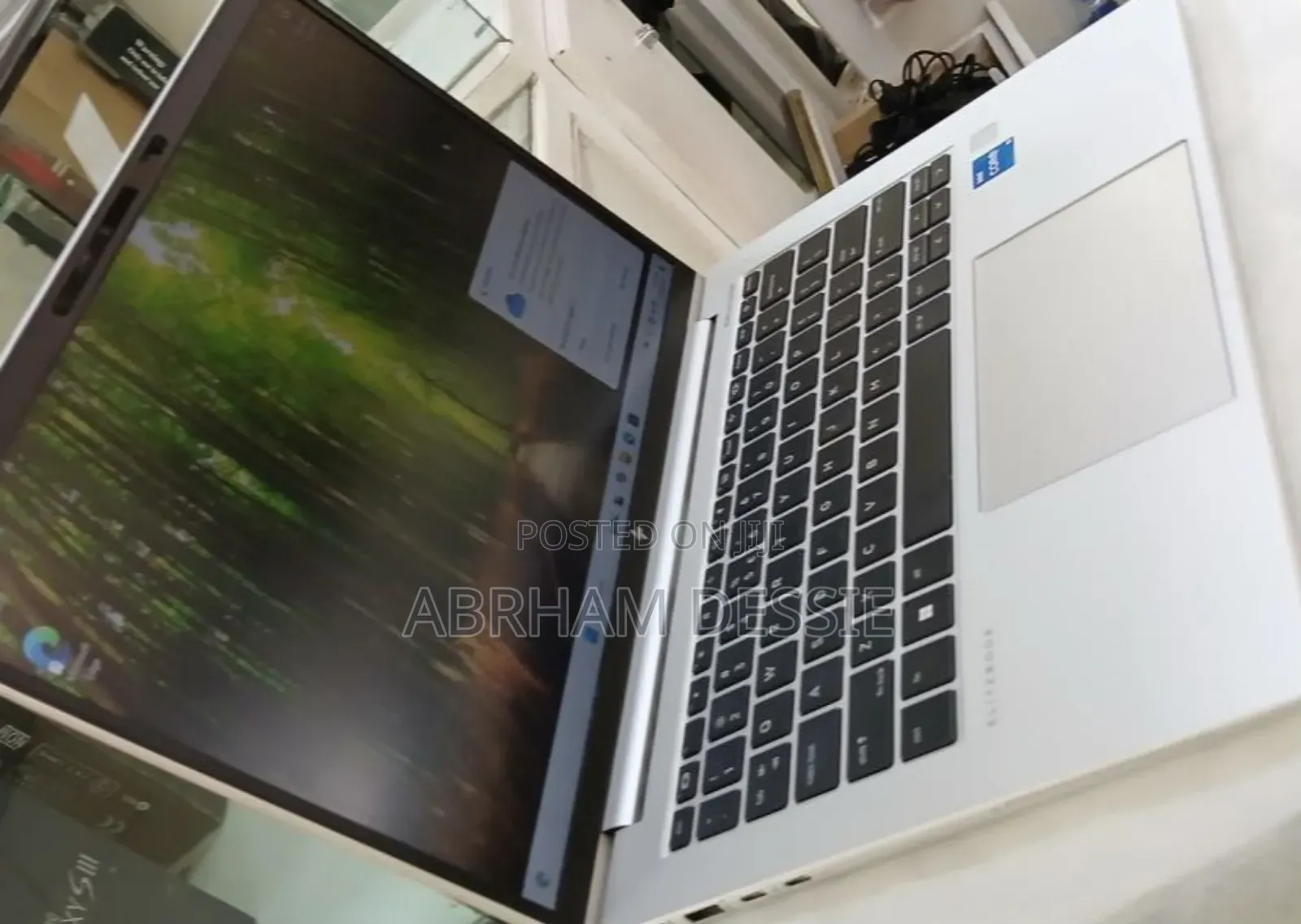 New Laptop HP EliteBook 840 G10 16GB Intel Core I5 SSD 1T