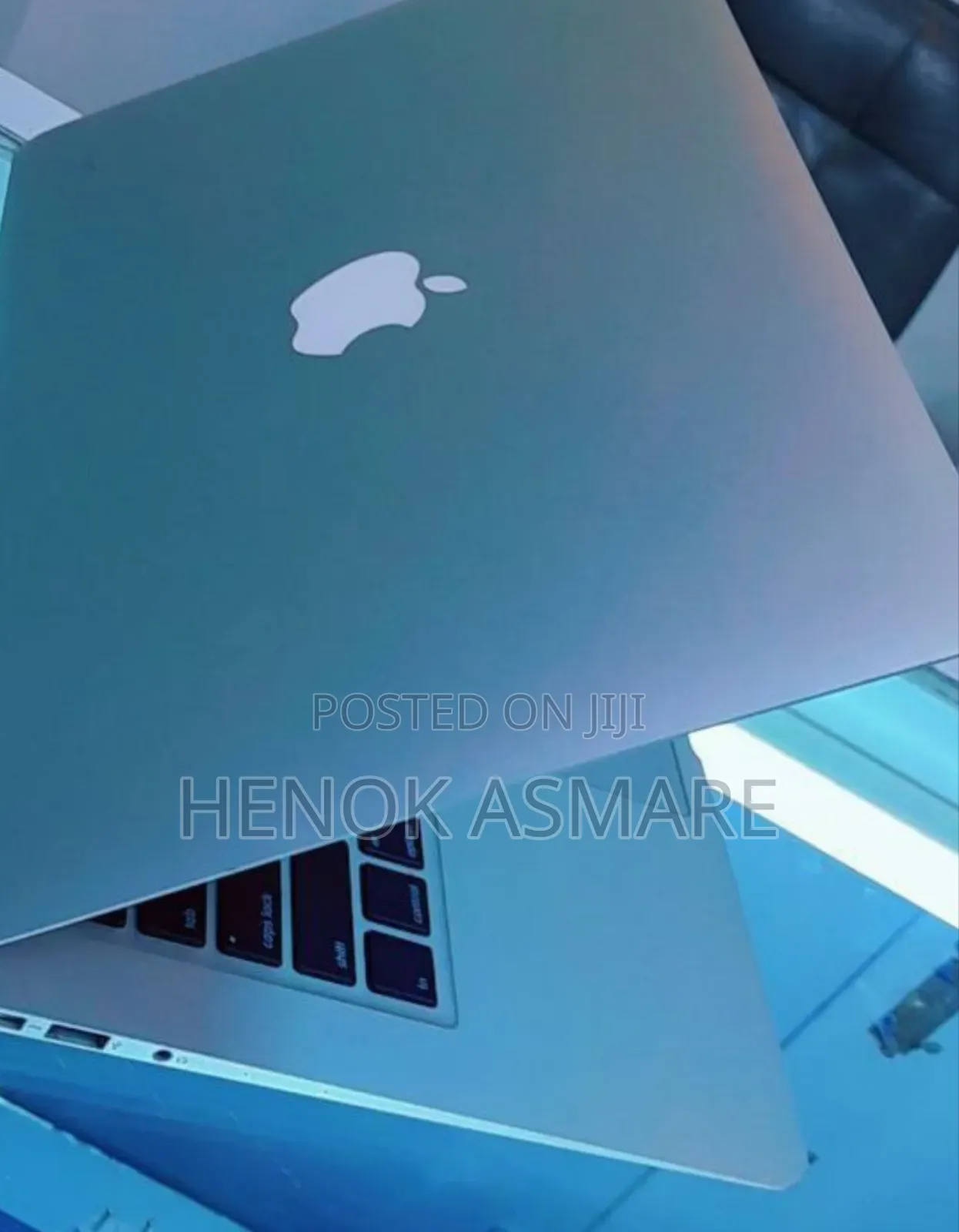 New Laptop Apple MacBook 4GB Intel Core I5 SSD 256GB