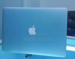 New Laptop Apple MacBook Air 2014 4GB Intel Core I5 SSD 256GB