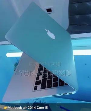 Laptop Apple MacBook Air 2014 4GB Intel Core I5 SSD 256GB