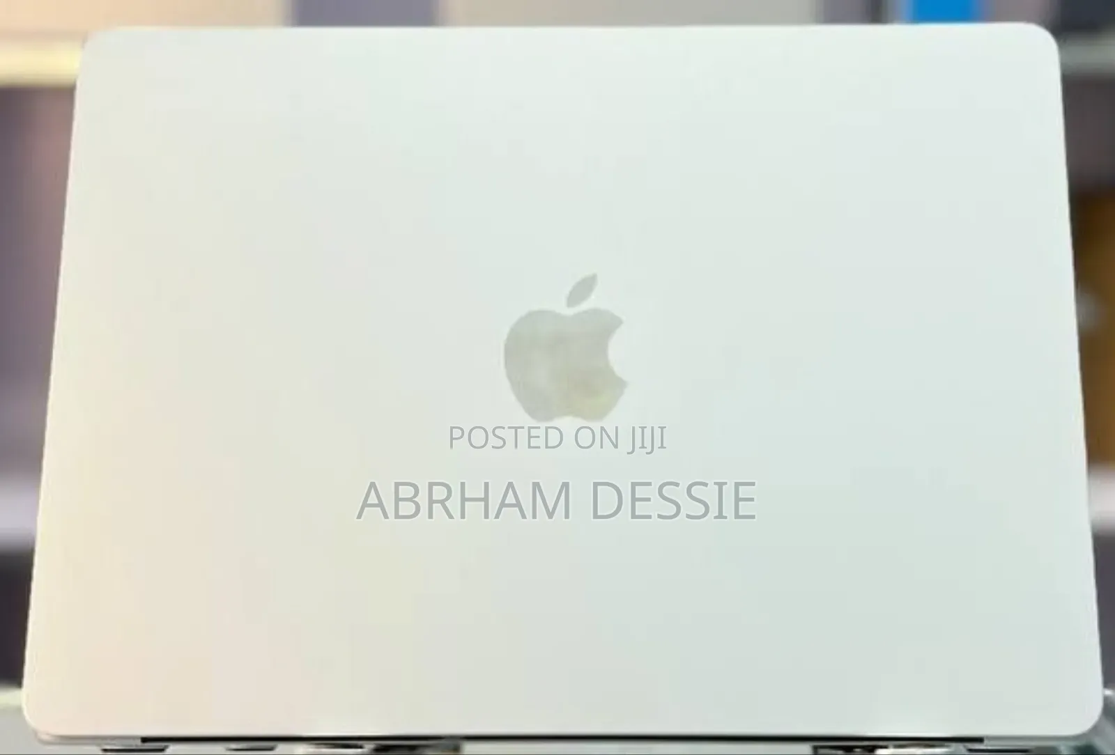 New Laptop Apple MacBook Air 2025 M4 13-Inch 16GB Apple M4 SSD 256GB