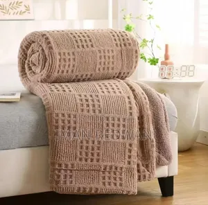 በአይነቱ ለየት ያለ Europe Standard Throw Blankets