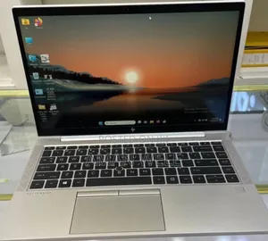 New Laptop HP Victus 15 16GB AMD Ryzen 7 SSD 512GB