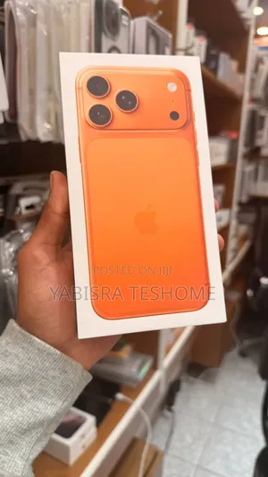 Photo - New Apple iPhone 17 Pro Max 256 GB Orange