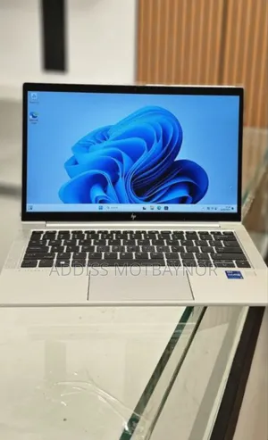 New Laptop HP EliteBook 830 16GB Intel Core I7 HDD+SSD 512GB