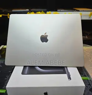 New Laptop Apple MacBook Air 2024 M3 15-Inch 8GB Apple M3 SSD 256GB