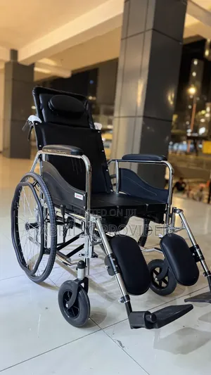 Photo - Multifaetianal Wheelchair 田wheelchair 手wheelchair 山wheelchair 手wheelch