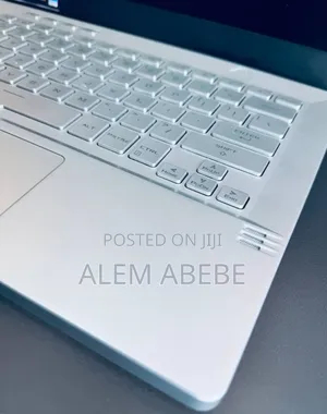 New Laptop Asus ROG Zephyrus G14 16GB AMD Ryzen 7 SSD 1T