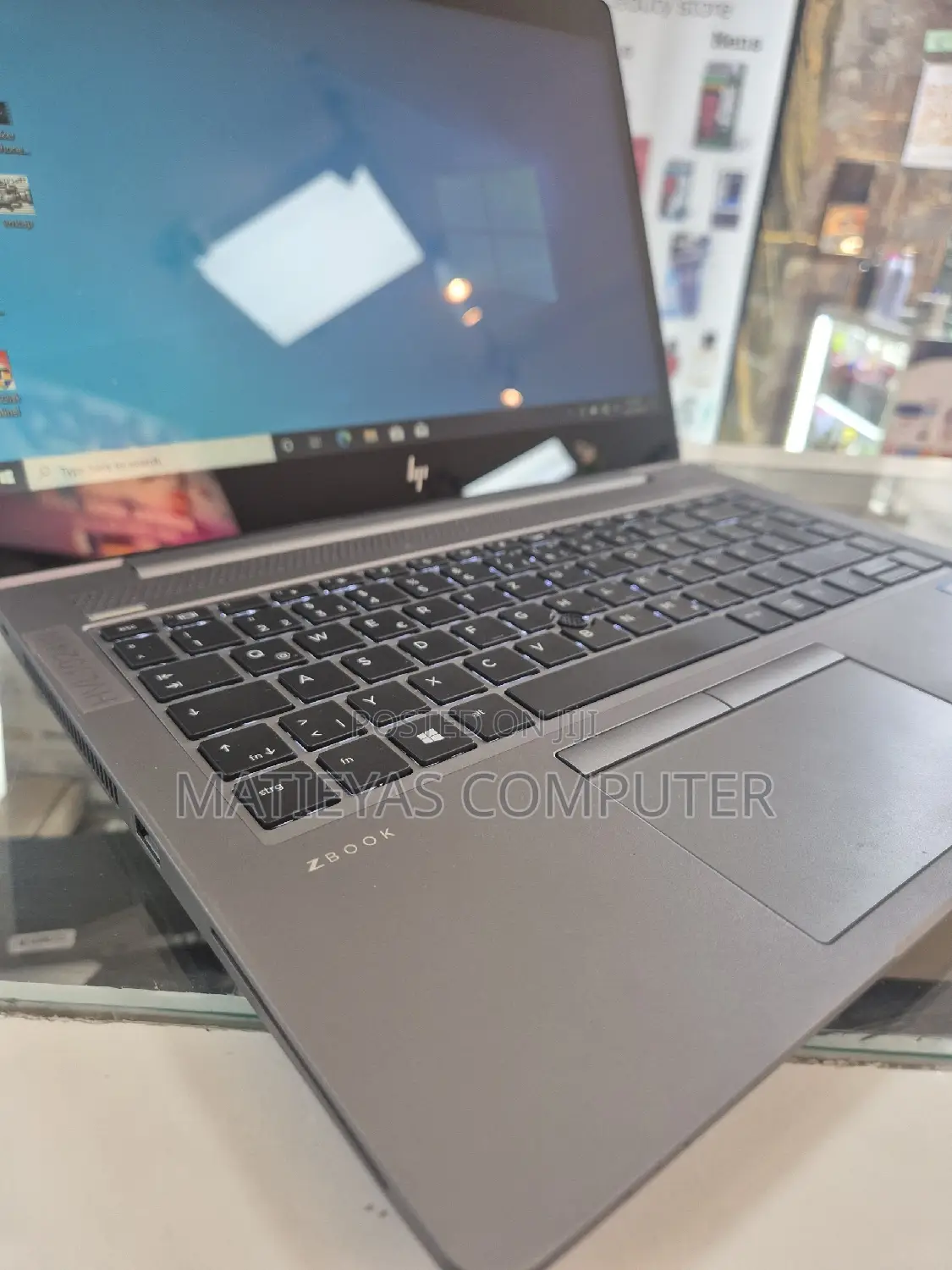 New Laptop HP ZBook 14 16GB Intel Core I7 SSD 512GB