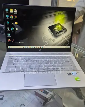 New Laptop HP Pavilion 15 16GB Intel Core I7 SSD 512GB