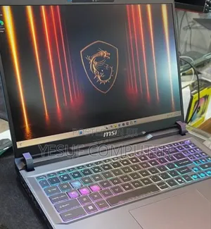 New Laptop MSI Vector 16 HX AI A2XWIG 16GB Intel Core Ultra 7 SSD 1T