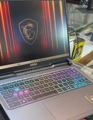 New Laptop MSI Vector 16 HX AI A2XWIG 16GB Intel Core Ultra 7 SSD 1T