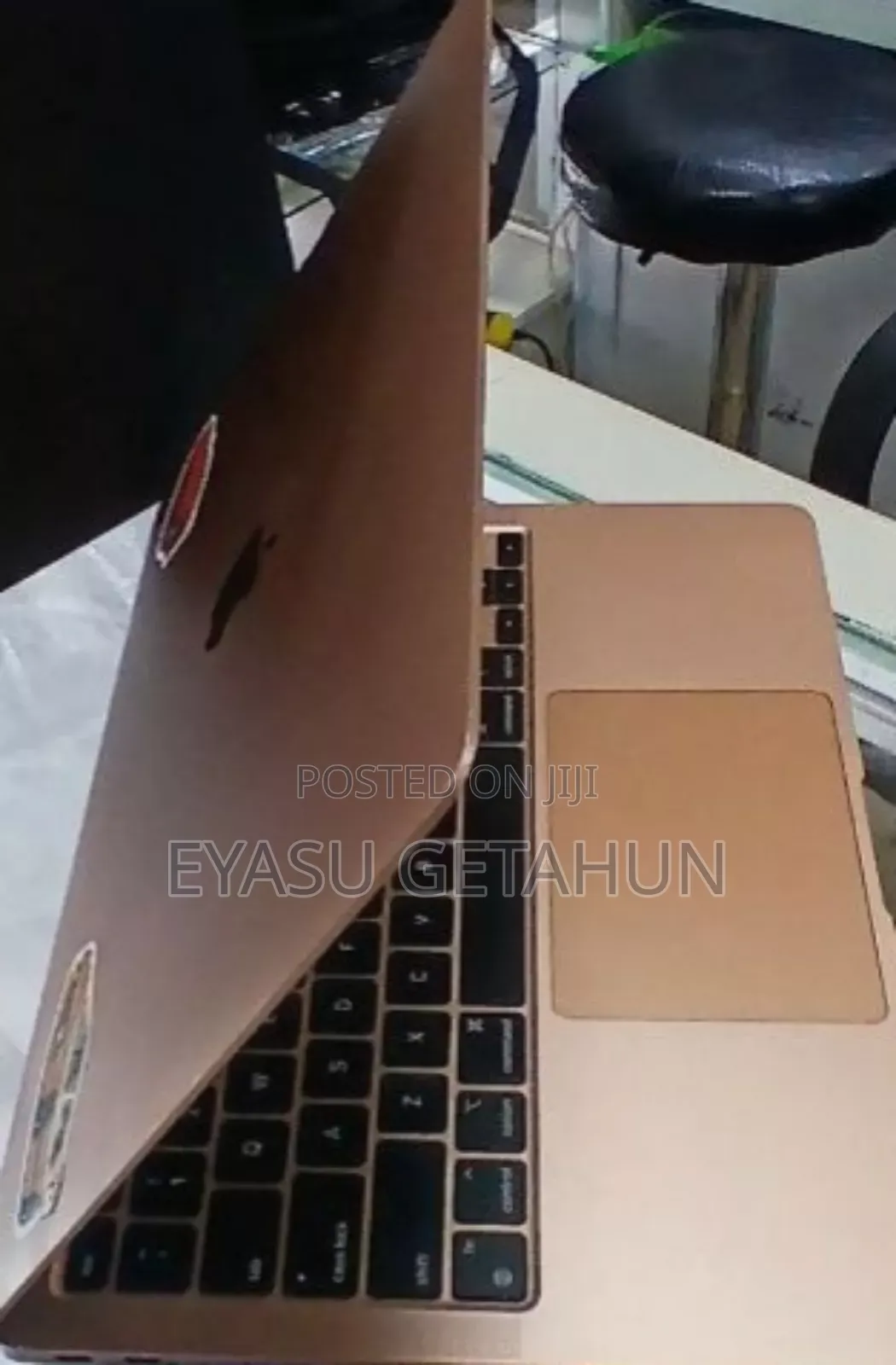 New Laptop Apple MacBook Air 2020 M1 8GB Apple M1 SSD 256GB