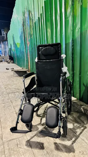 Photo - Multifaetianal Wheelchair田wheelchair水wheelchair山wheelchair卜wheelchair