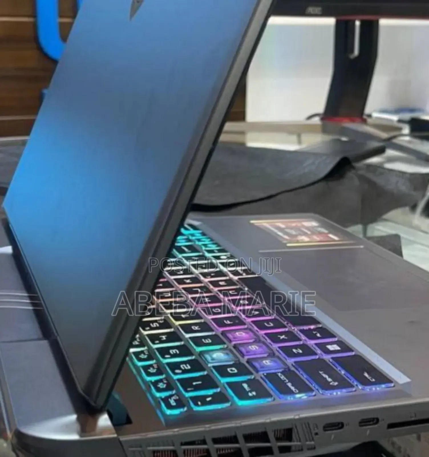 New Laptop MSI Vector 16 HX AI A2XWIG 16GB Intel Core Ultra 7 SSD 1T