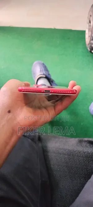 Apple iPhone 7 Plus 128 GB Red