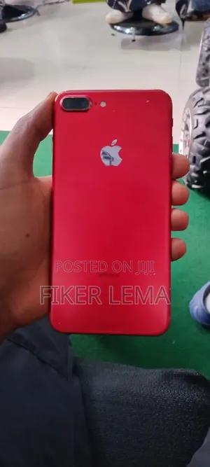 Apple iPhone 7 Plus 128 GB Red